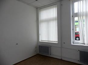 Pronájem kanceláře 42,3 m2 v administrativní budově nedaleko centra, České Budějovice.