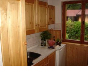 Chata 3+1, pozemek 764 m2, elzkv mln, Strkovice