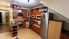 Podkrovn 3+kk, 93 m2, Skuherskho, esk Budjovice