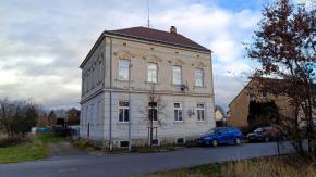 3+1 se zahradou, Jungmannova, esk Velenice