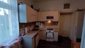 3+1 se zahradou, Jungmannova, esk Velenice